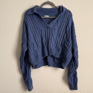 Hollister blue knit collar sweater